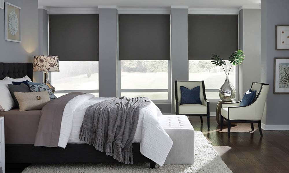 Motorized blackout shades